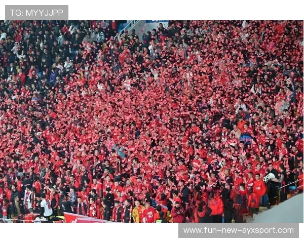 成都蓉城前场推进如潮水般涌动